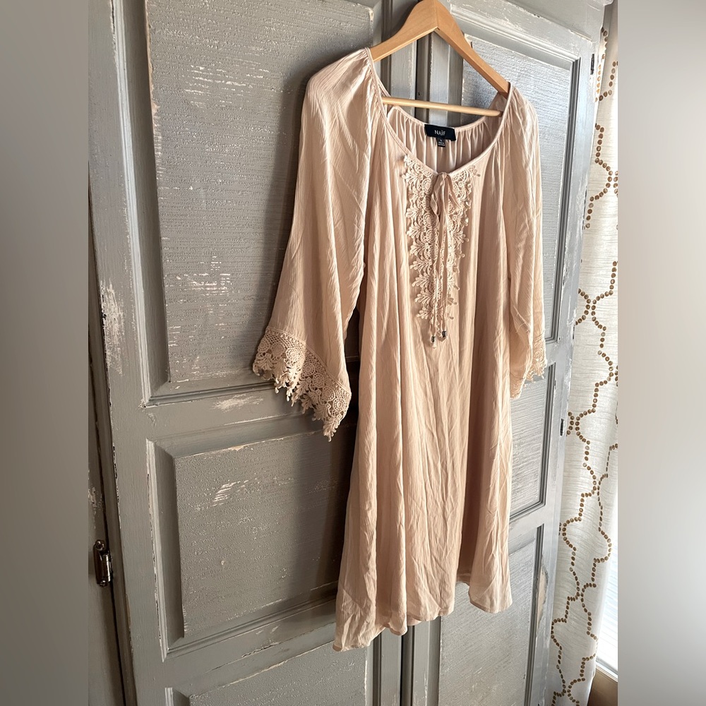 Naïf large Ladies cream color dress or tunic  delicate lace detail, gorgeous!!